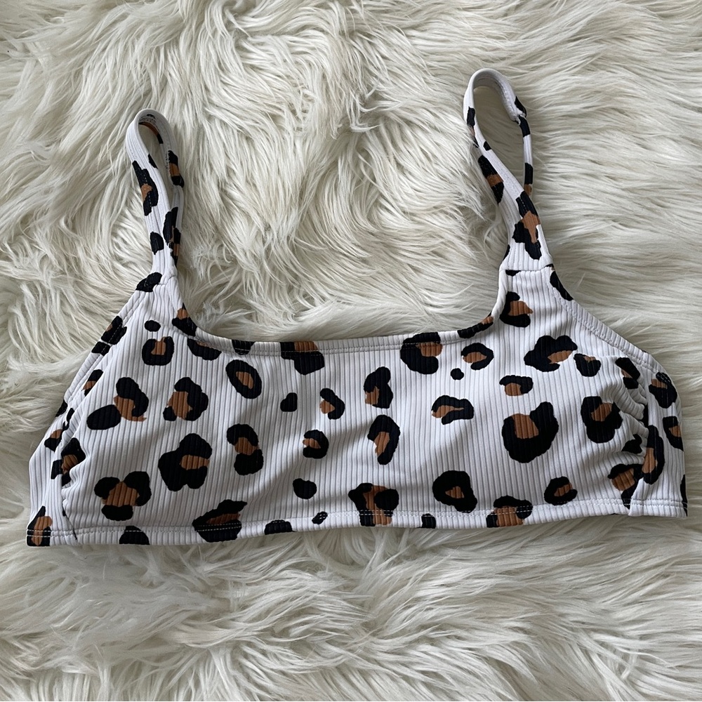 Xhilaration leopard bathing suit top